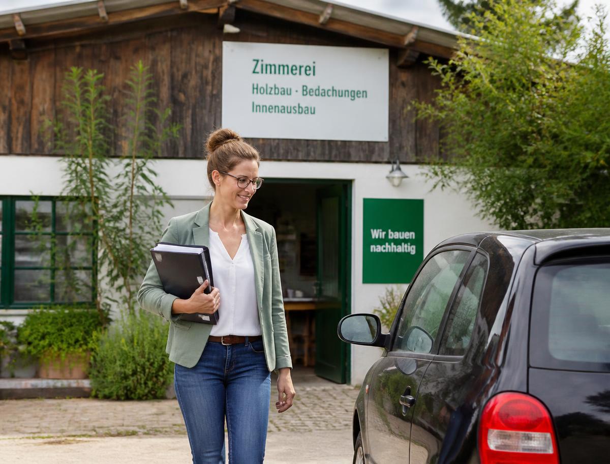 Abholung der Buchhaltungsunterlagen direkt im Betrieb in der Altmark